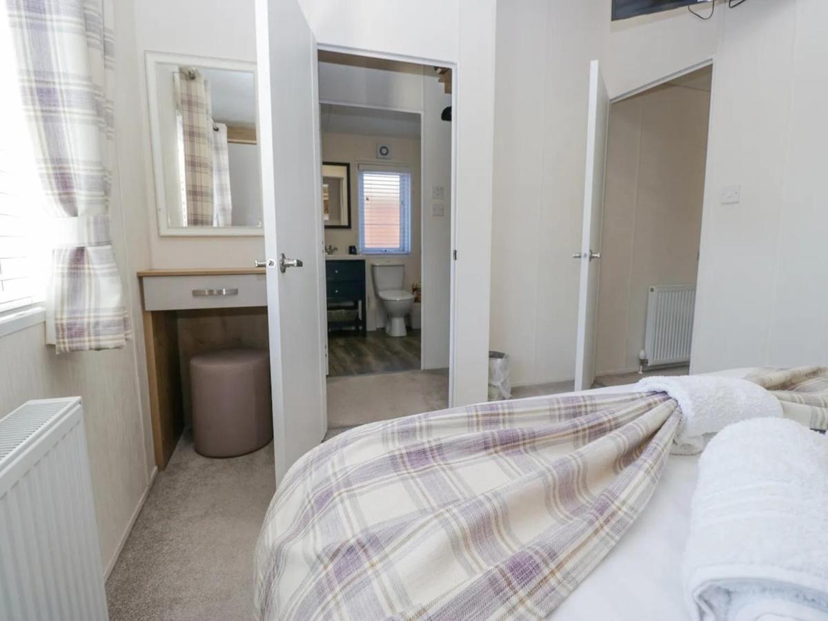 Lakeland Dream Warton  Luaran gambar